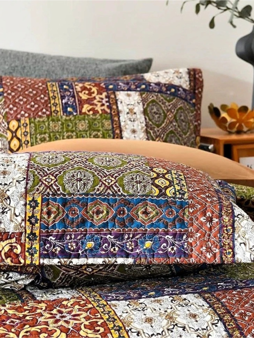 Multicolor Geometric Quilt - Picture 6 of 7